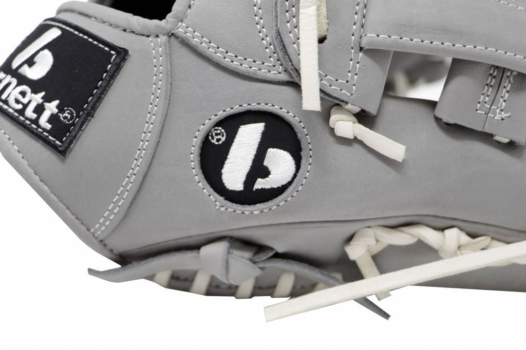 FL-117 high quality baseball and softball glove, leather, infield / fastpitch 11.7, light grey