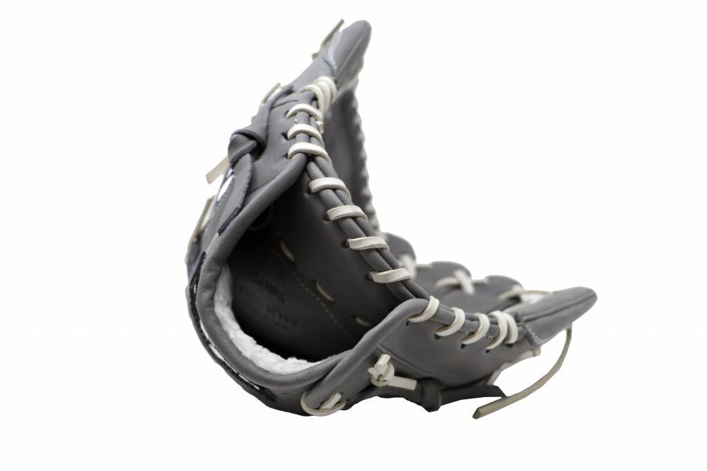 FL-125  high quality leather baseball glove, infield / outfield / pitcher, light grey