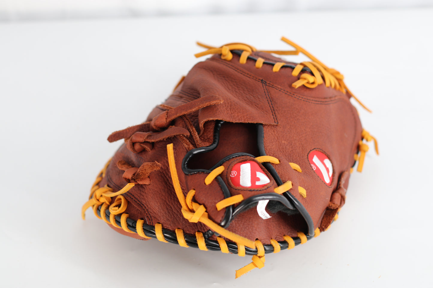 GL-204 REG Adult Leather Baseball Catcher's Mitt (34-inch), Brown